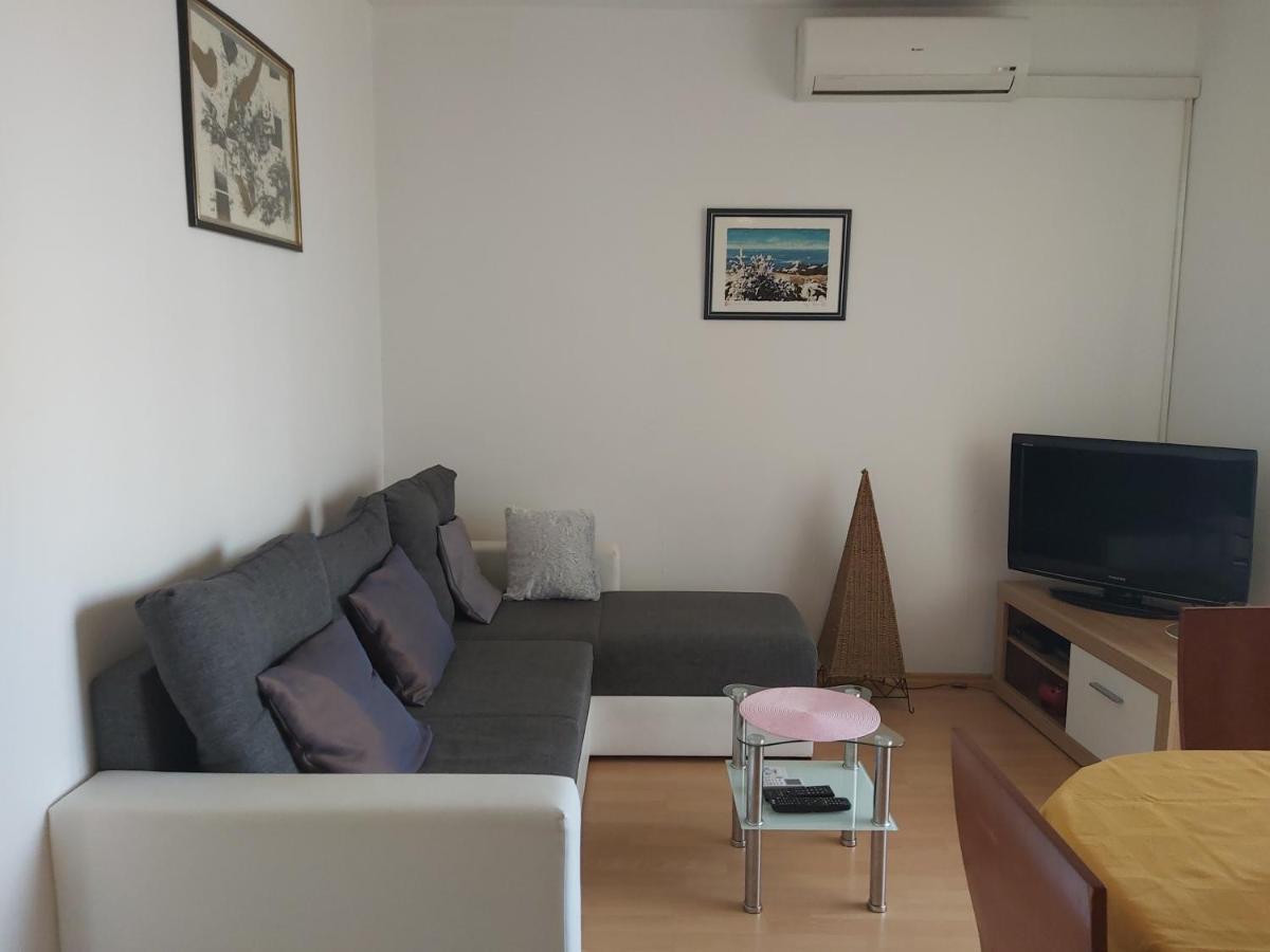Apartment Mirela Ζαντάρ Εξωτερικό φωτογραφία